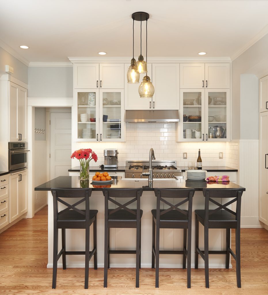 Traditional Kitchen Remodel - Seattle Architects - CTA Design Builders - Transitional, Remodel