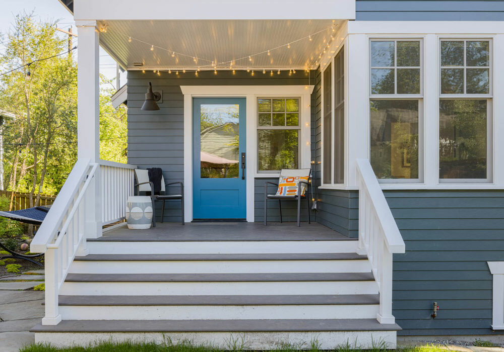Contemporary Urban Cottage - Back Porch - CTA Builds